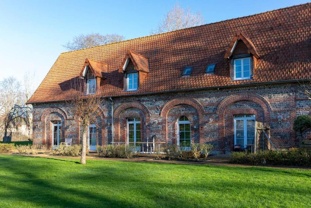 Le Clos Saint Vincent Manneville-ès-Plains Екстериор снимка